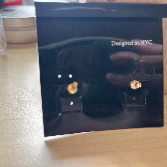 Pearl Stud Earrings - Picture 2 of 3